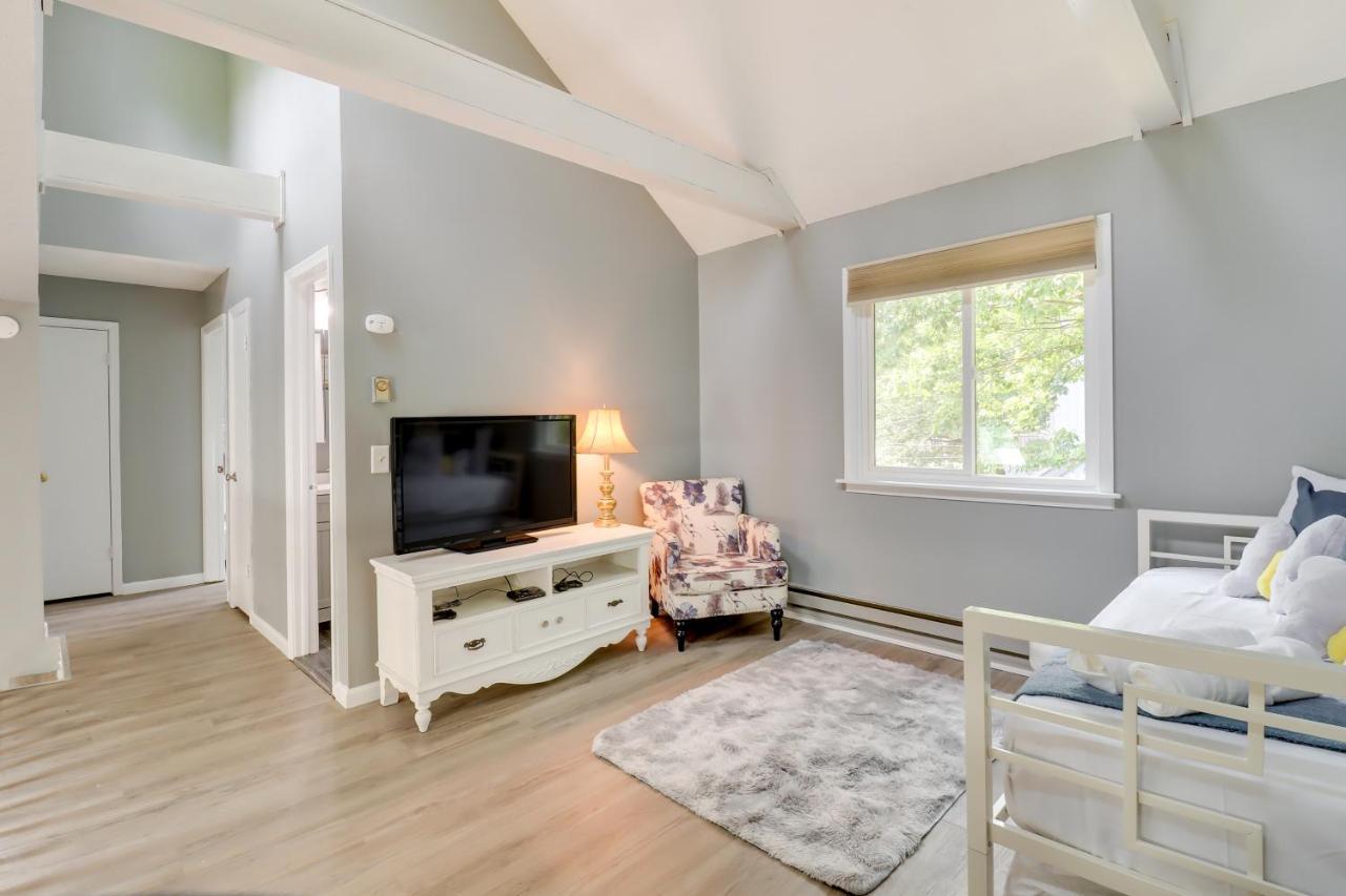 Holiday home Peaceful With Deck And Community Pool! *