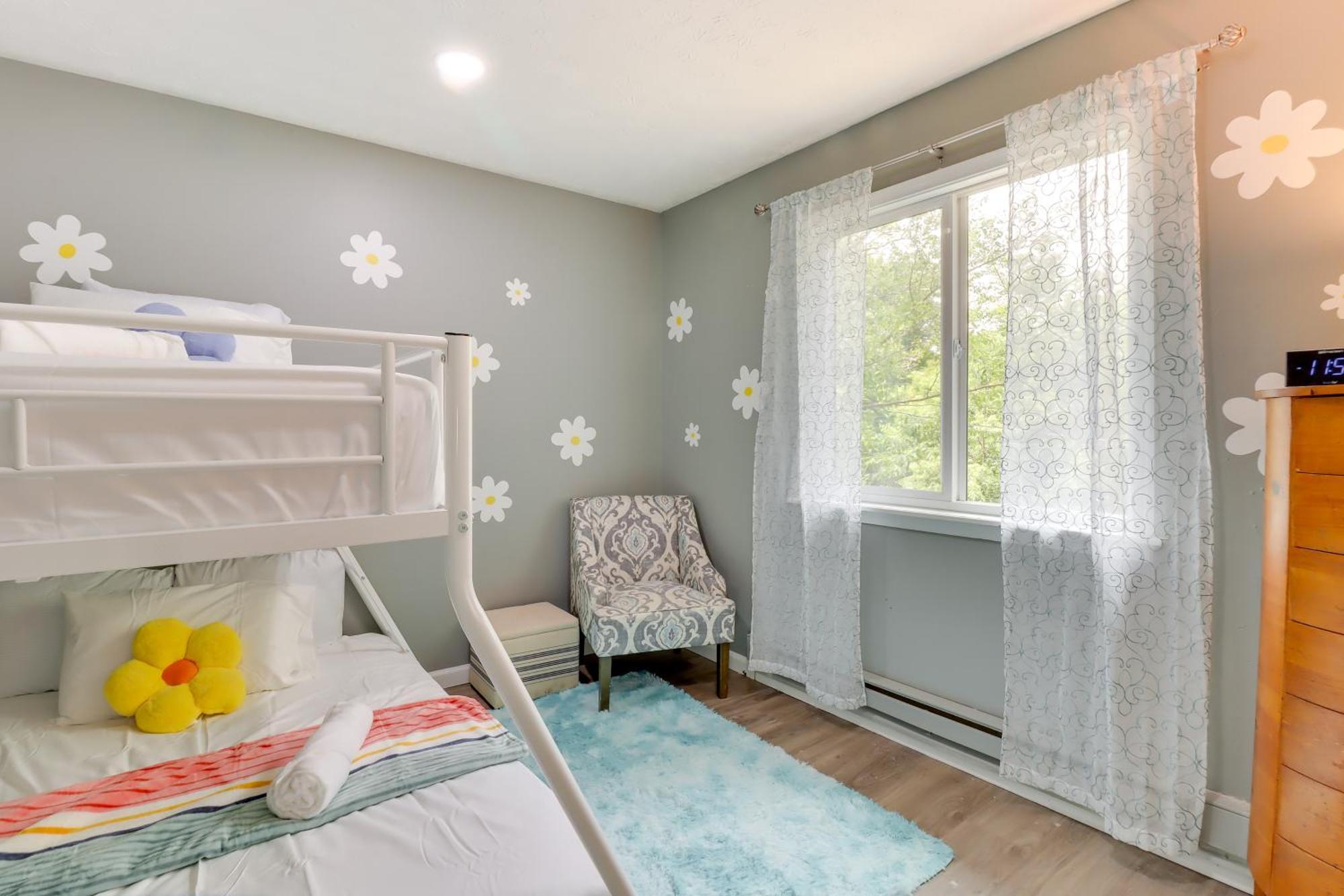 Holiday home Peaceful With Deck And Community Pool! Tobyhanna